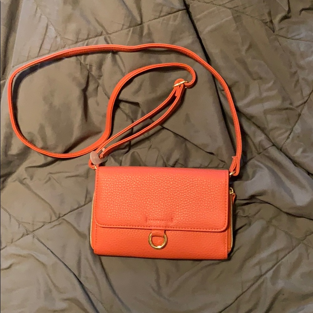 Coral purse